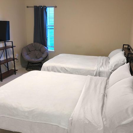 Bright And Cozy 1-Br Condo, Wifi Ουίλμινγκτον Εξωτερικό φωτογραφία