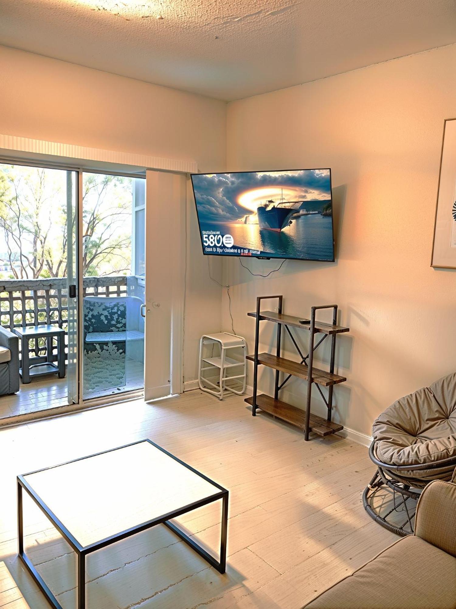 Bright And Cozy 1-Br Condo, Wifi Ουίλμινγκτον Εξωτερικό φωτογραφία